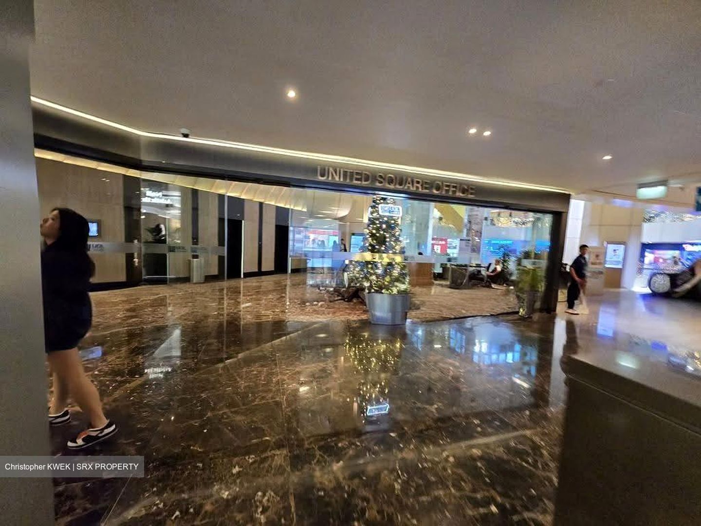 United Square (D11), Office #633726171